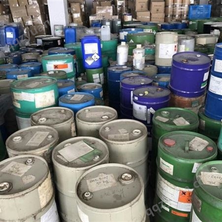 黑龙江回收油漆涂料  回收酞青绿回收厂家