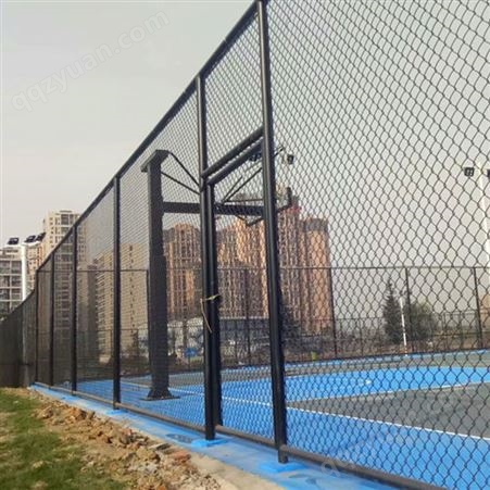商际商贸篮球场体育场学校操场护栏网镀锌包塑菱形围网球场围栏