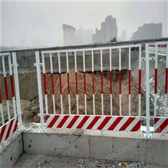 工地施工临边安全防护栏围栏 基坑电梯安全门 雷隆安装方便