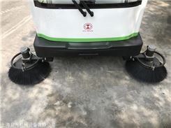 电动环卫扫路机 自制三轮电动扫路车 景观道路电动扫路车